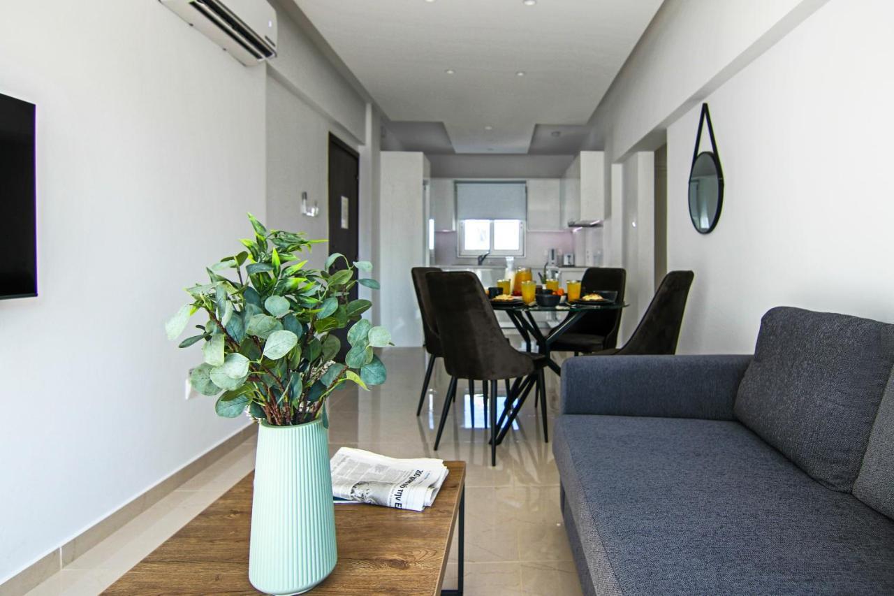 Phaedrus Living: Seaside Luxury Flat Lighthouse 65 Leilighet Paphos Eksteriør bilde