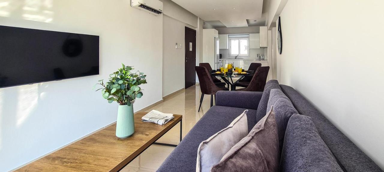 Phaedrus Living: Seaside Luxury Flat Lighthouse 65 Leilighet Paphos Eksteriør bilde